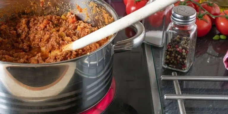 Bolognese on the stove