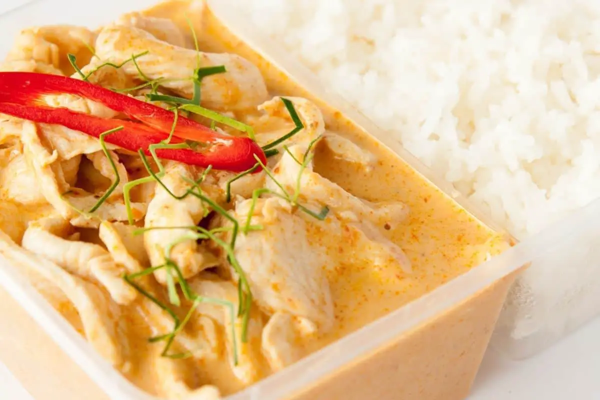 Can You Freeze Takeaway Curry? (Essential Tips)