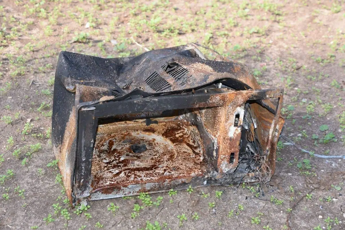 Can A Microwave Overheat? (And how to avoid it)