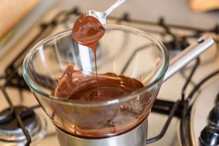Will Melted Chocolate Harden At Room Temperature?