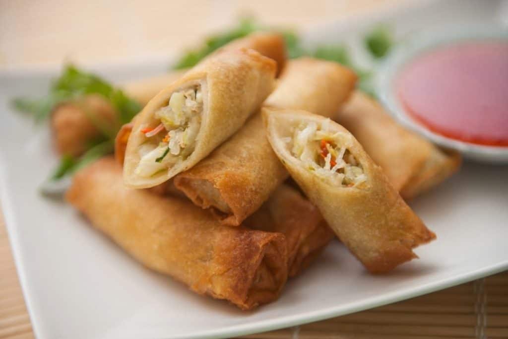 7 Delicious Side Dishes To Serve With Egg Rolls