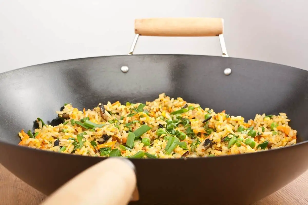 is-egg-fried-rice-healthy-topfoodinfo