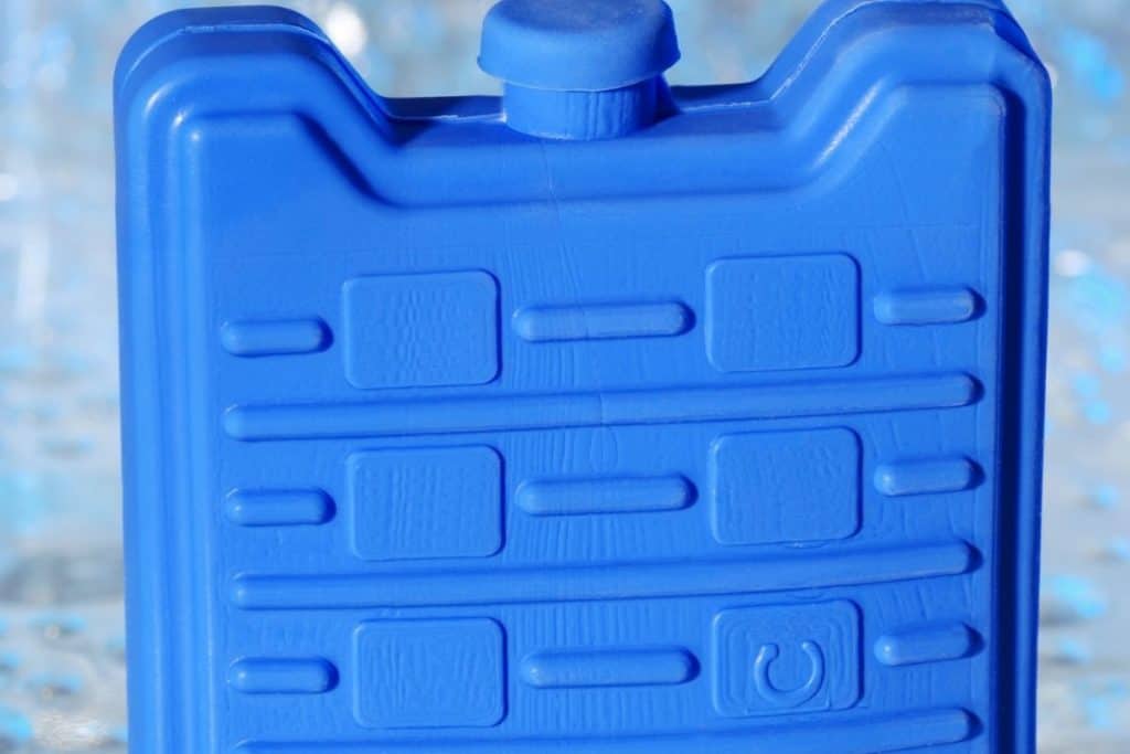 How Long Will Ice Packs Keep Food Cold?