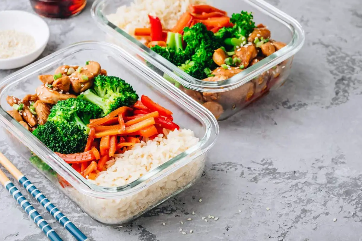 Meal prep lunch box with rice, broccoli and carrots