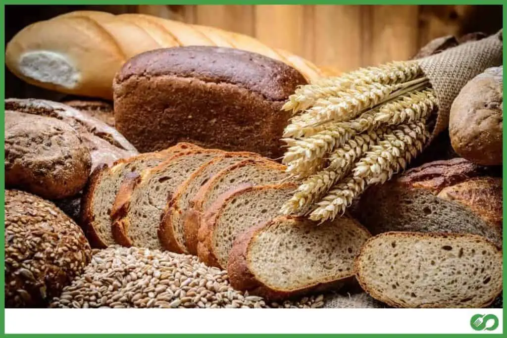 How To Reheat Bread In An Air Fryer (Step by Step)